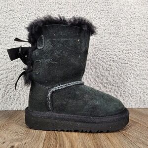 UGG Bailey Bow Toddler Girls Kids Size 6 Boots Black Suede Bow Back Winter Boots